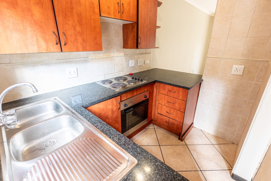 To Let 2 Bedroom Property for Rent in Wilgeheuwel Gauteng