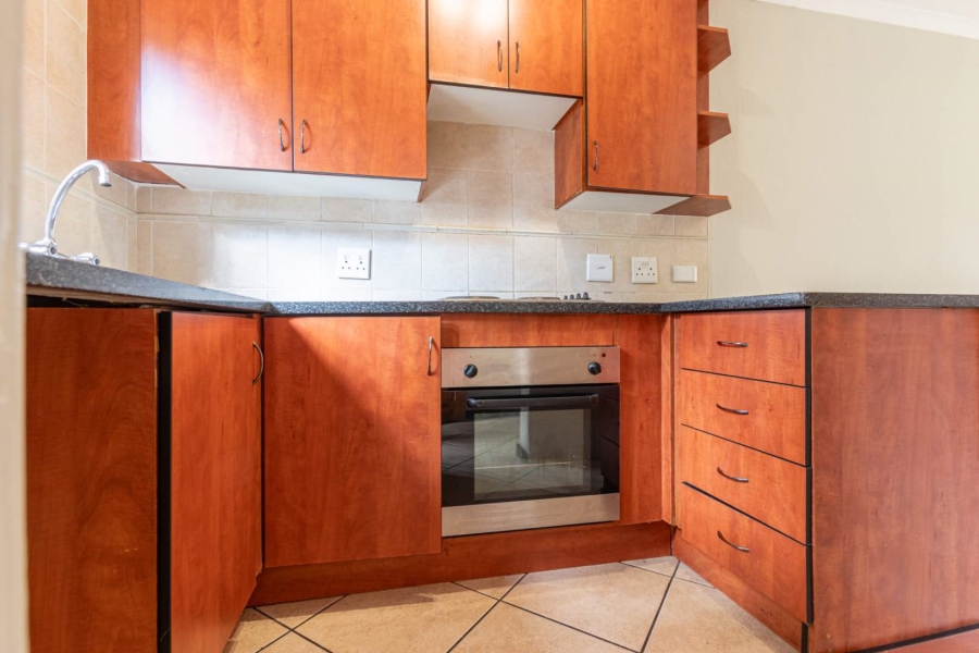 To Let 2 Bedroom Property for Rent in Wilgeheuwel Gauteng