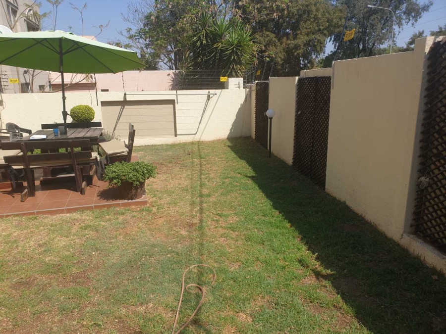 To Let 3 Bedroom Property for Rent in Clubview Gauteng