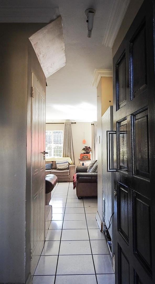 To Let 3 Bedroom Property for Rent in Clubview Gauteng