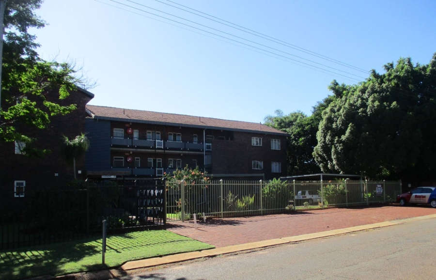 To Let 2 Bedroom Property for Rent in Annlin Gauteng