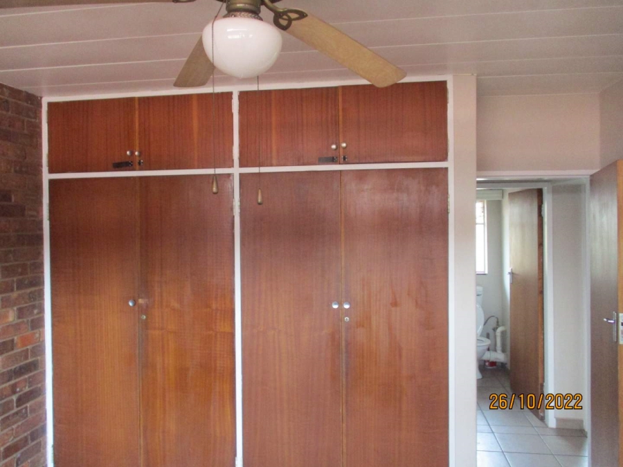 To Let 2 Bedroom Property for Rent in Annlin Gauteng