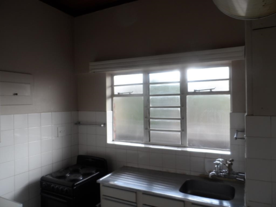 To Let 1 Bedroom Property for Rent in Groenkloof Gauteng