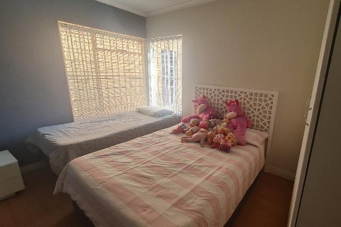 3 Bedroom Property for Sale in Erasmuskloof Gauteng