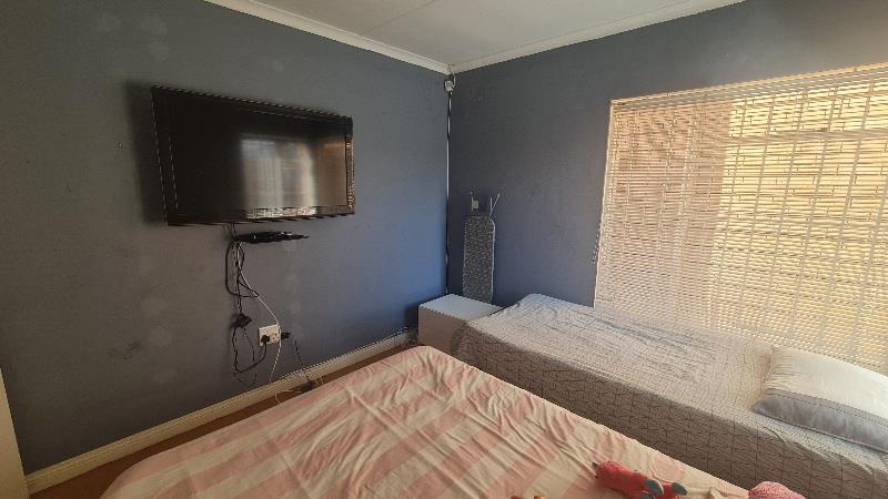 3 Bedroom Property for Sale in Erasmuskloof Gauteng