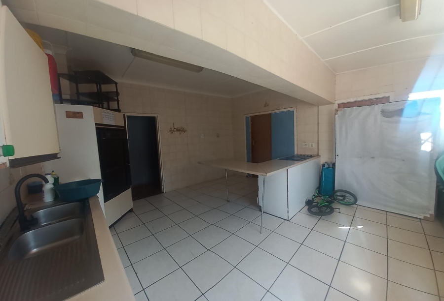 6 Bedroom Property for Sale in Kempton Park Ext 2 Gauteng