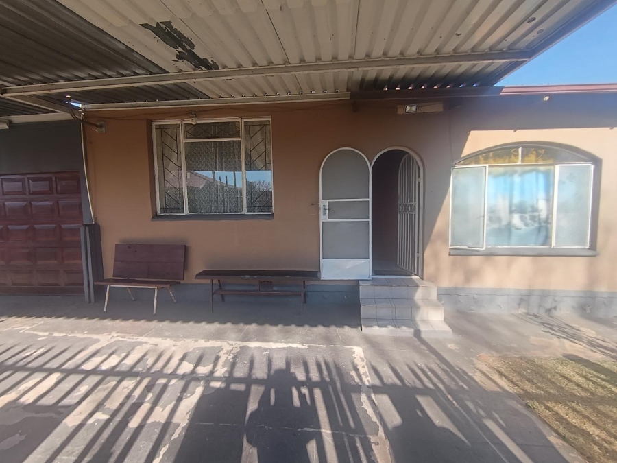 3 Bedroom Property for Sale in Brakpan Central Gauteng