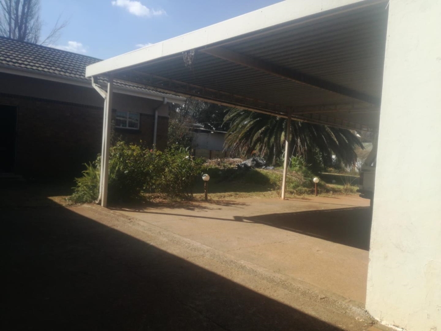 6 Bedroom Property for Sale in Kempton Park Ext 2 Gauteng