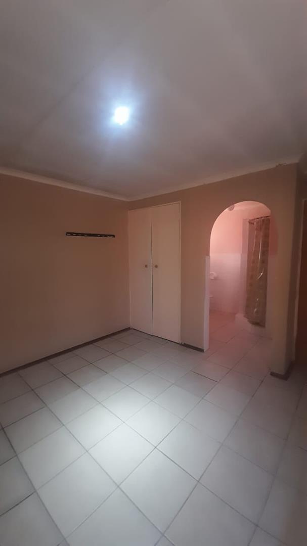 12 Bedroom Property for Sale in Birch Acres Gauteng