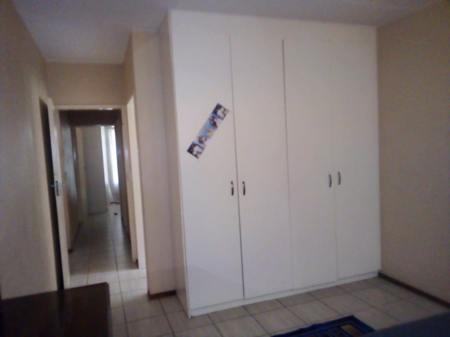 2 Bedroom Property for Sale in Terenure Gauteng