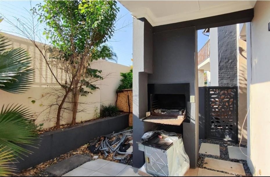 3 Bedroom Property for Sale in Terenure Gauteng