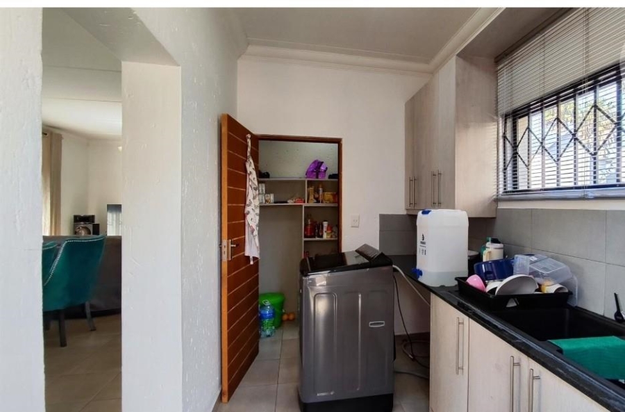 3 Bedroom Property for Sale in Terenure Gauteng