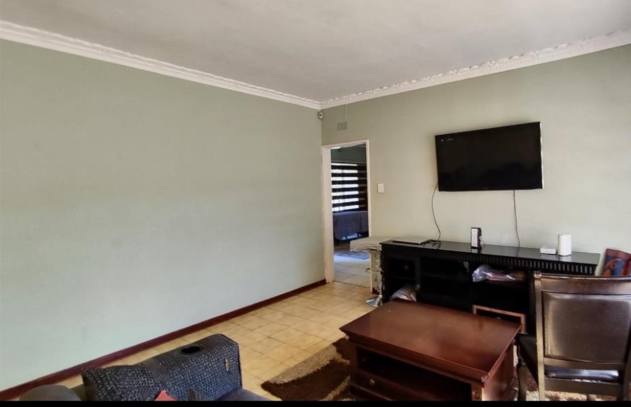 3 Bedroom Property for Sale in Birchleigh North Gauteng