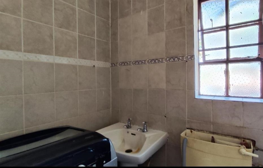 3 Bedroom Property for Sale in Birchleigh North Gauteng
