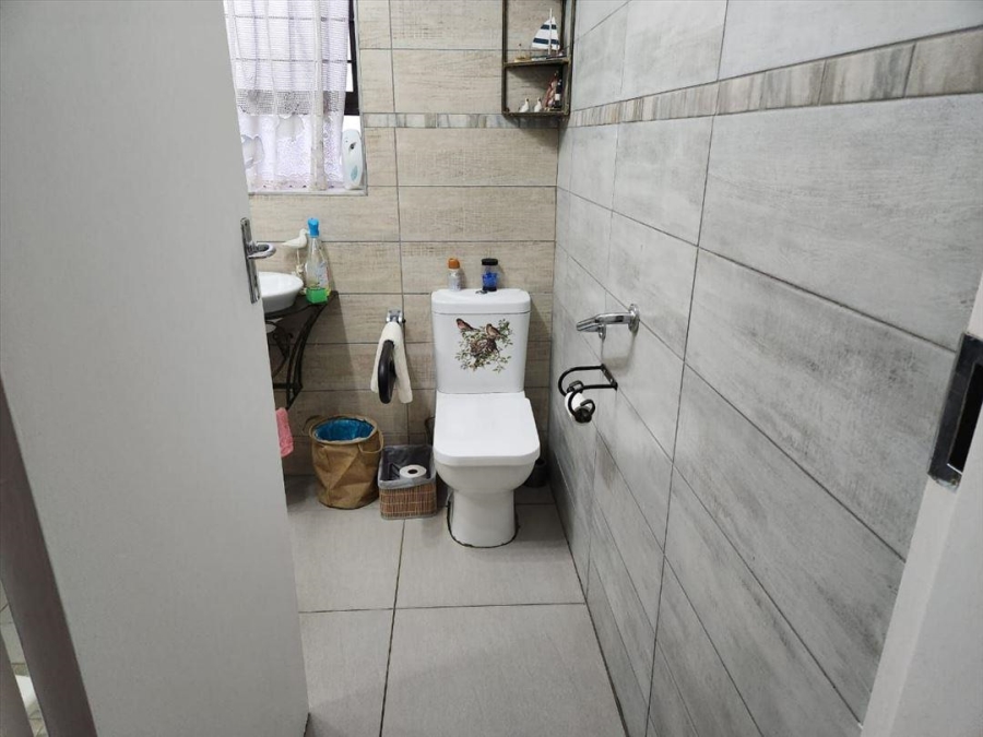 4 Bedroom Property for Sale in Birchleigh Gauteng