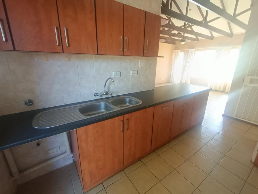 2 Bedroom Property for Sale in Zwartkop Gauteng