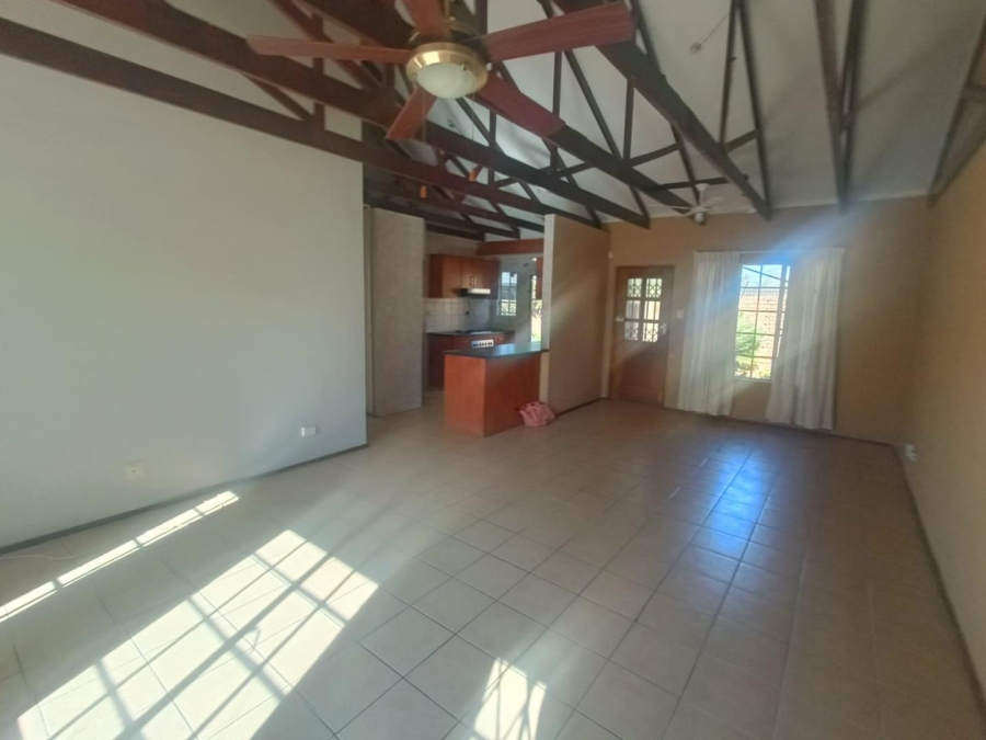 2 Bedroom Property for Sale in Zwartkop Gauteng