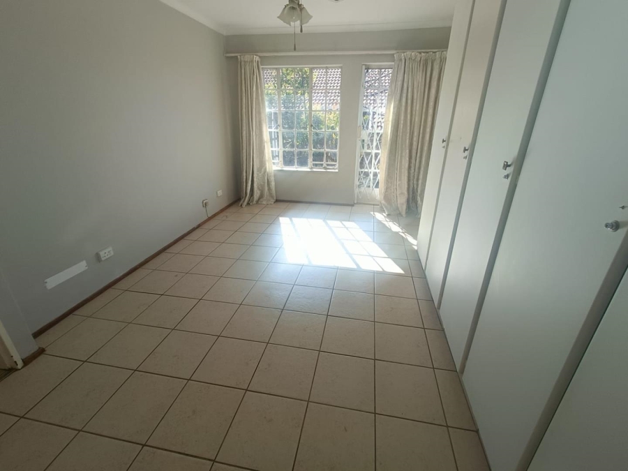 2 Bedroom Property for Sale in Zwartkop Gauteng