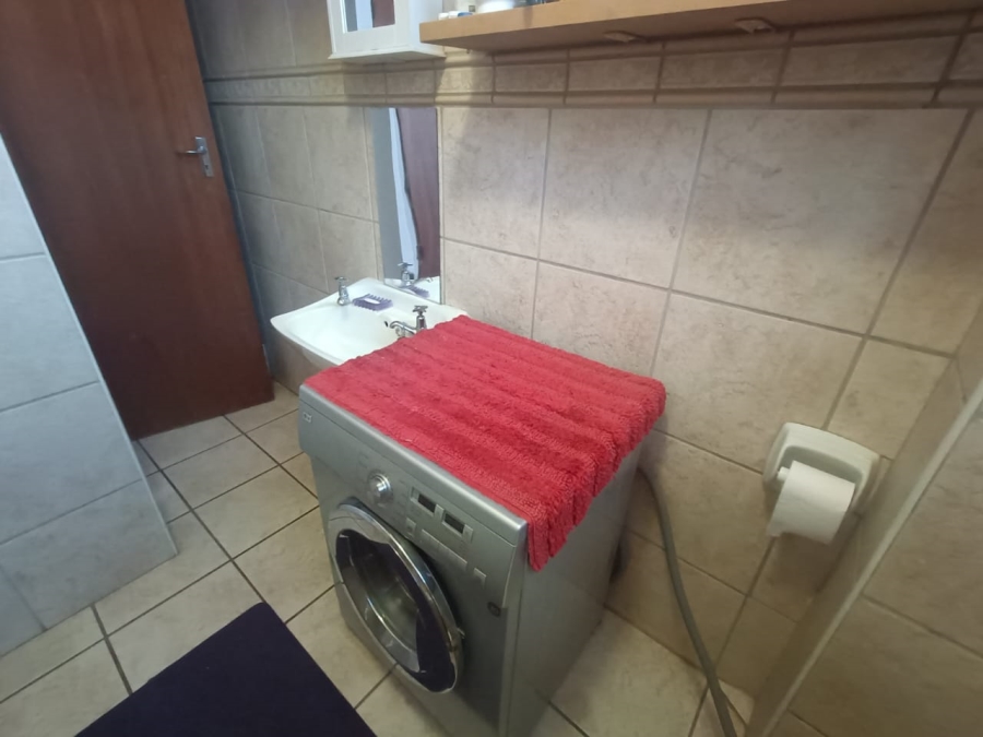 2 Bedroom Property for Sale in Lyttelton Manor Gauteng