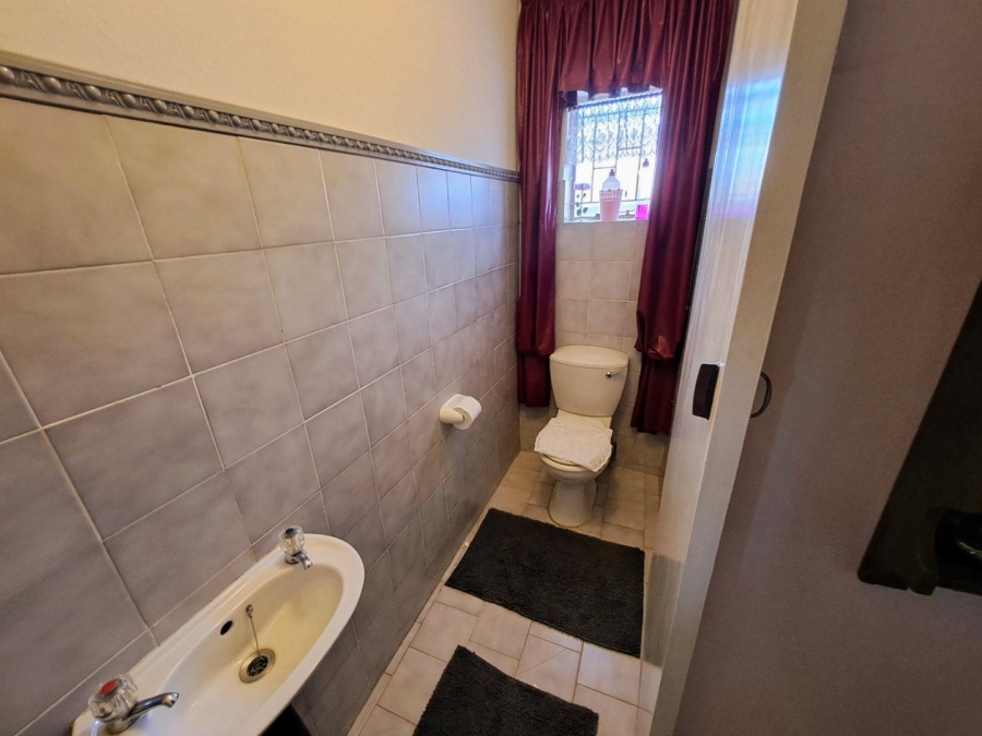 4 Bedroom Property for Sale in Rietfontein Gauteng