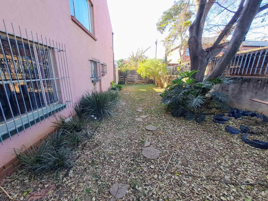 4 Bedroom Property for Sale in Rietfontein Gauteng