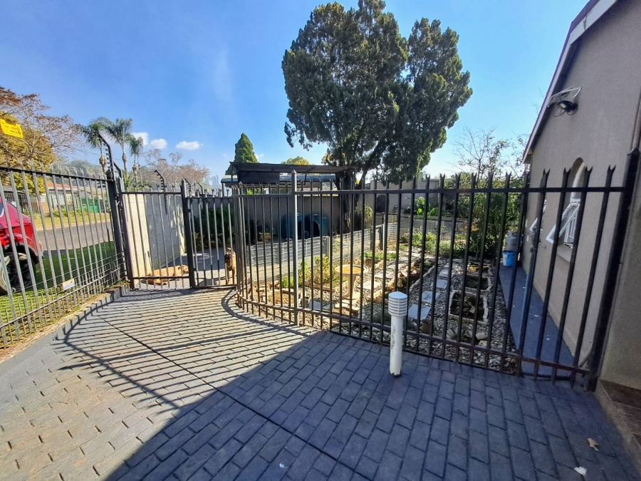 3 Bedroom Property for Sale in Rietfontein Gauteng