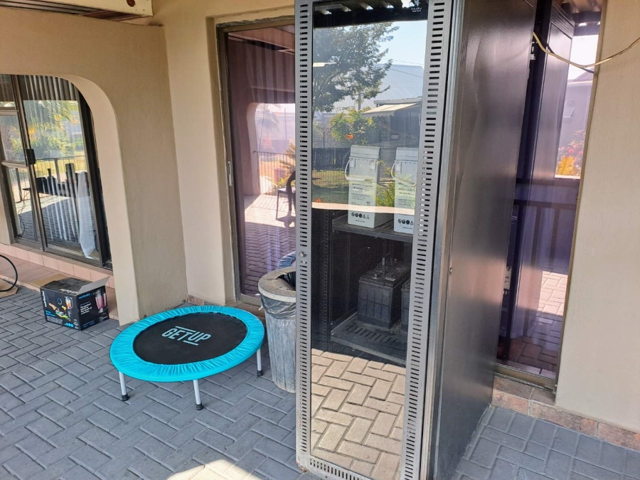 3 Bedroom Property for Sale in Rietfontein Gauteng