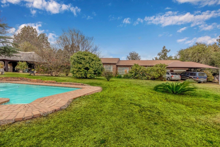 3 Bedroom Property for Sale in Glen Austin Gauteng