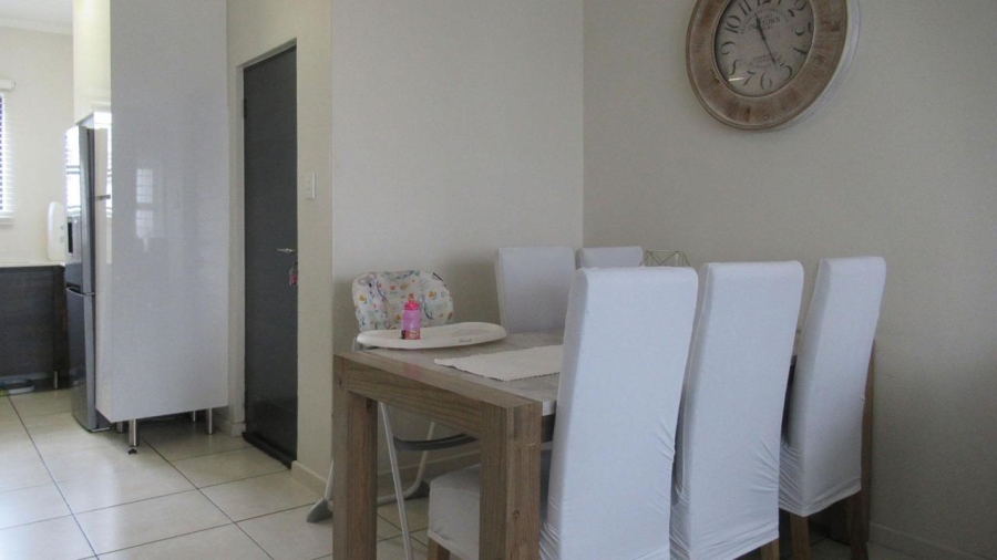 3 Bedroom Property for Sale in Oakdene Gauteng