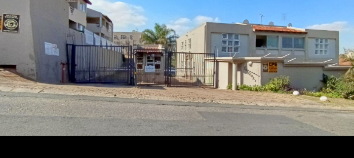 2 Bedroom Property for Sale in Oakdene Gauteng