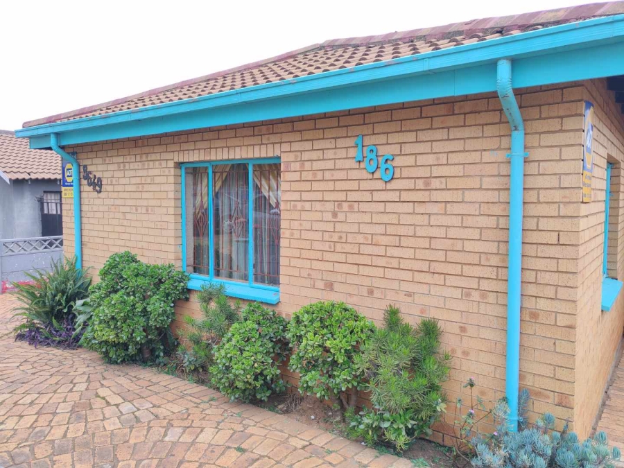 3 Bedroom Property for Sale in Lenasia Gauteng