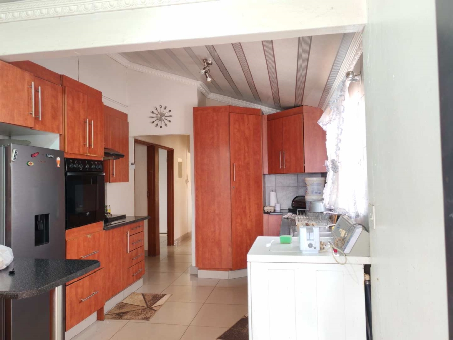 3 Bedroom Property for Sale in Lenasia Gauteng