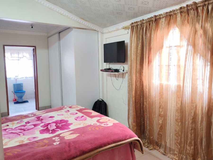 3 Bedroom Property for Sale in Lenasia Gauteng