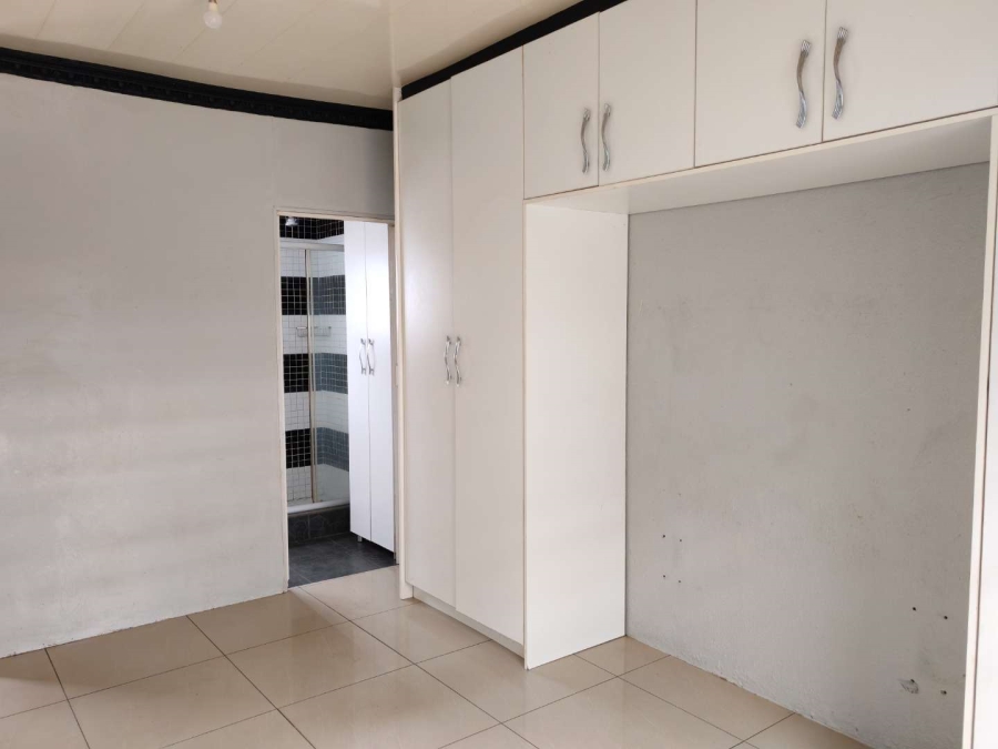 3 Bedroom Property for Sale in Lenasia Gauteng