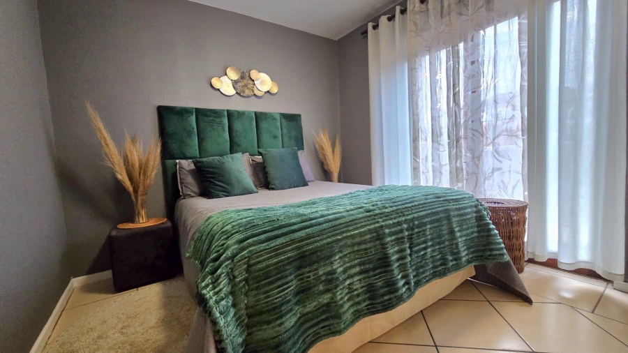 3 Bedroom Property for Sale in Bassonia Rock Gauteng
