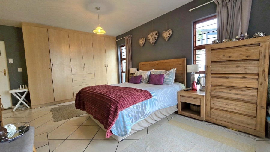 3 Bedroom Property for Sale in Bassonia Rock Gauteng