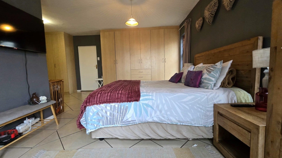 3 Bedroom Property for Sale in Bassonia Rock Gauteng