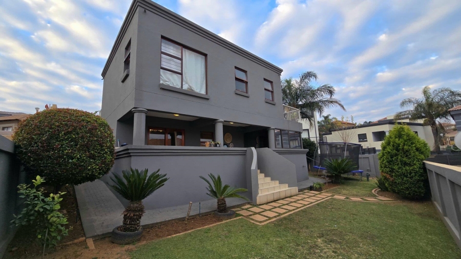 3 Bedroom Property for Sale in Bassonia Rock Gauteng