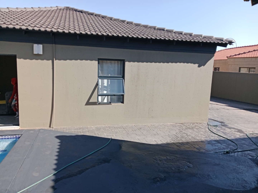 3 Bedroom Property for Sale in Lenasia South Ext 4 Gauteng