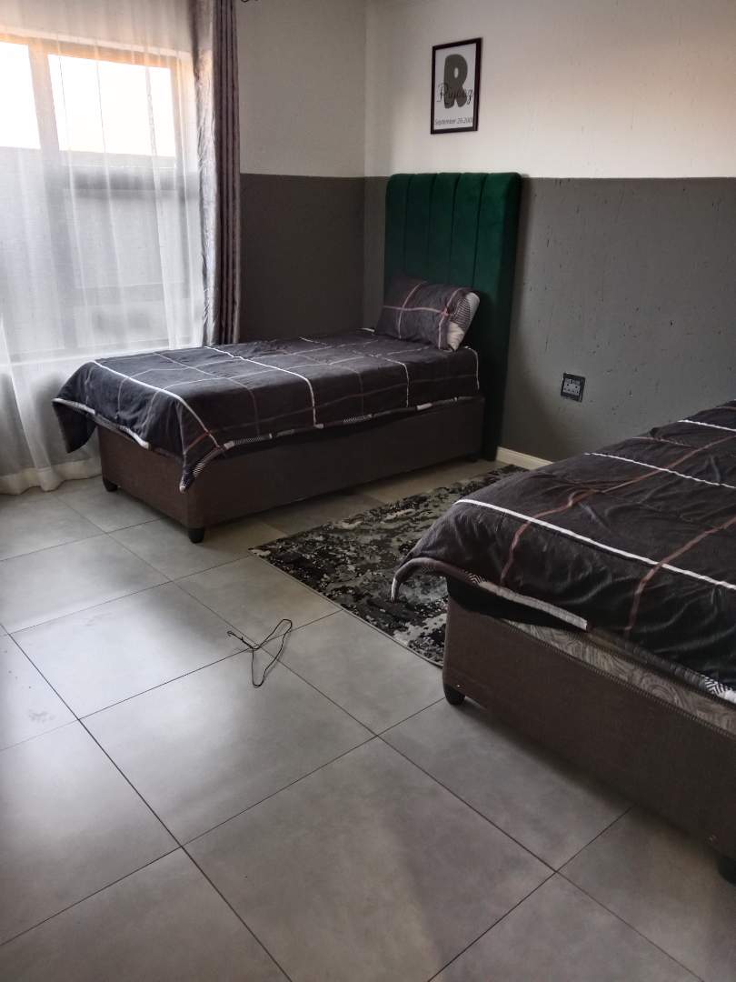 3 Bedroom Property for Sale in Lenasia South Ext 4 Gauteng