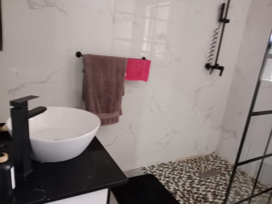 3 Bedroom Property for Sale in Lenasia South Ext 4 Gauteng