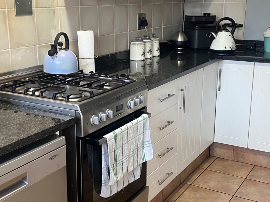 3 Bedroom Property for Sale in Brackenhurst Gauteng