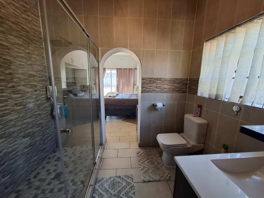 3 Bedroom Property for Sale in Florentia Gauteng