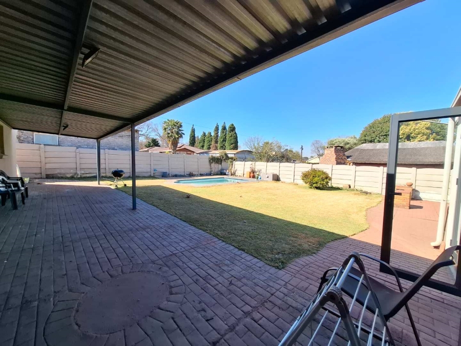 3 Bedroom Property for Sale in Florentia Gauteng