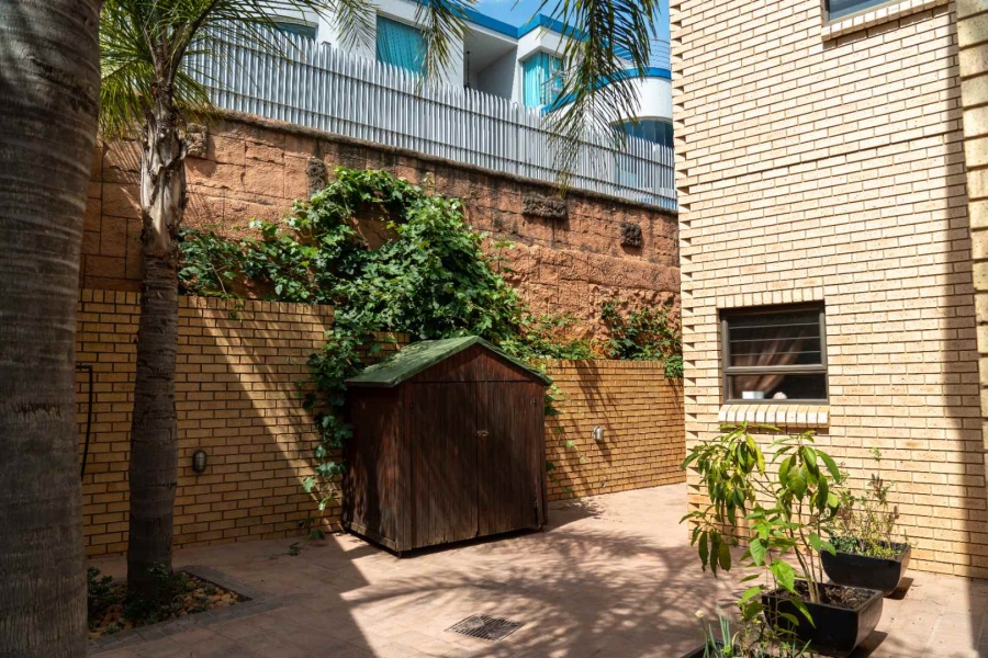 4 Bedroom Property for Sale in Bassonia Estate Gauteng