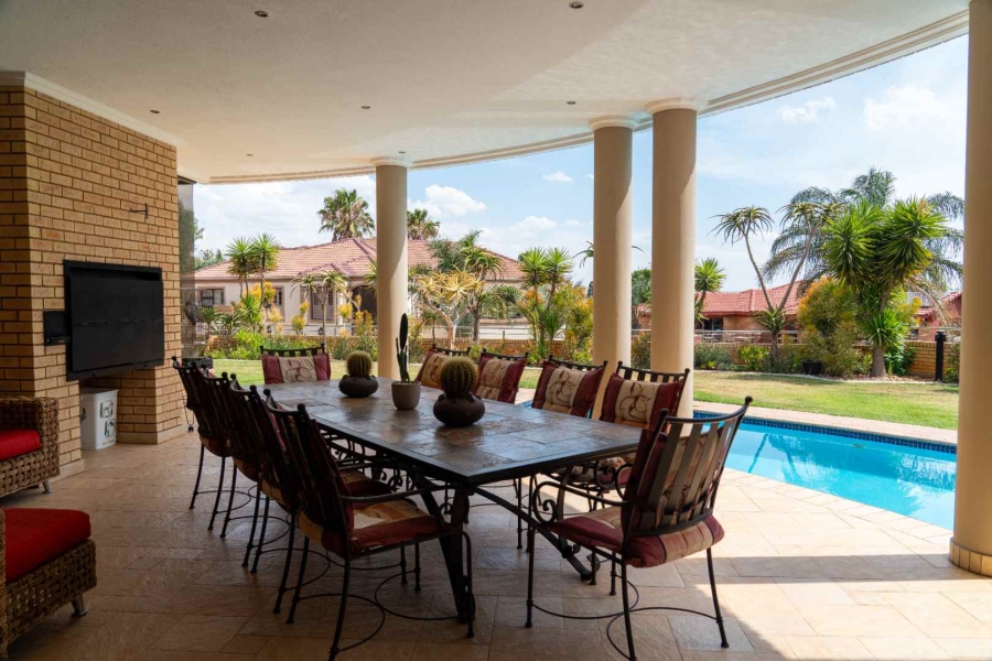 4 Bedroom Property for Sale in Bassonia Estate Gauteng