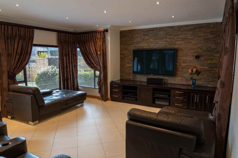 4 Bedroom Property for Sale in Bassonia Estate Gauteng