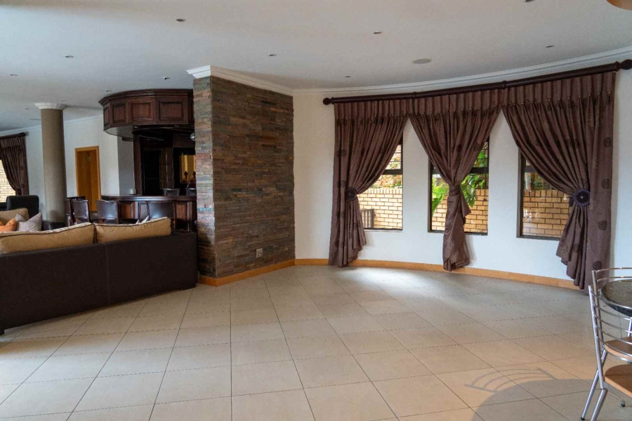 4 Bedroom Property for Sale in Bassonia Estate Gauteng
