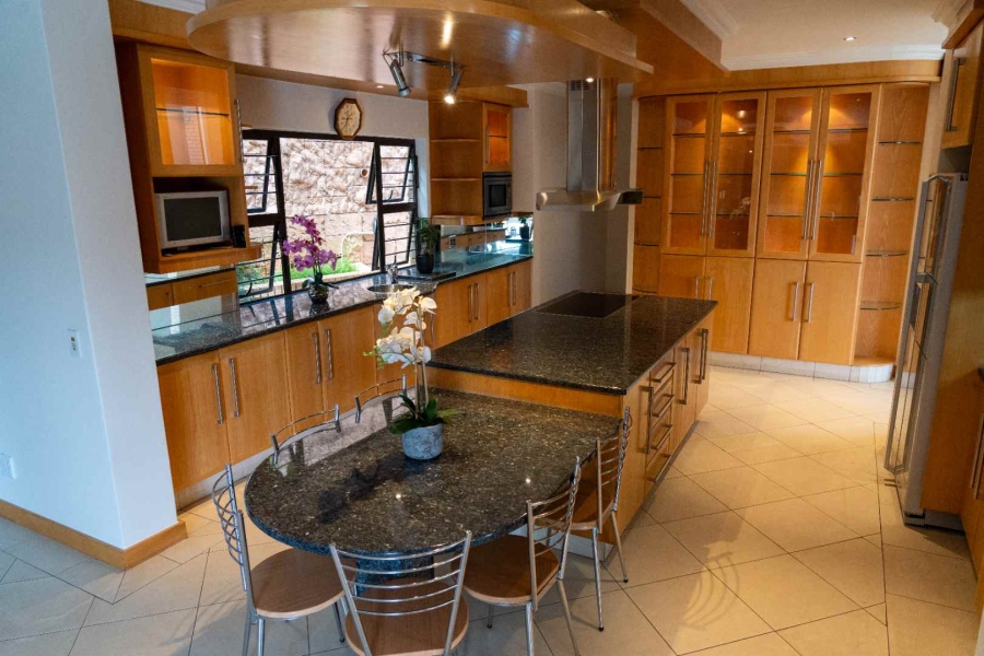 4 Bedroom Property for Sale in Bassonia Estate Gauteng