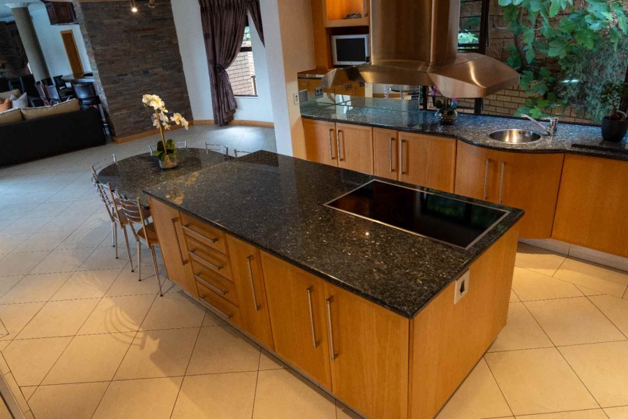 4 Bedroom Property for Sale in Bassonia Estate Gauteng